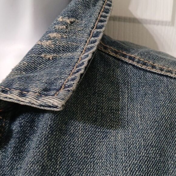 Bongo denim distressed jean denim jacket  Juniors Sz L - Picture 5 of 7